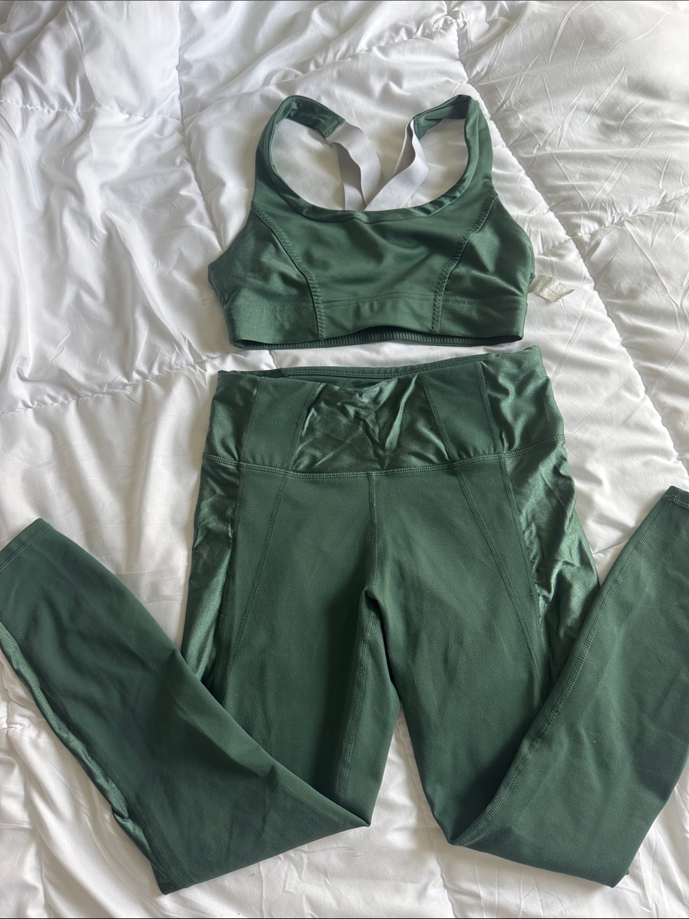Fabletics Deep Green & silver active set